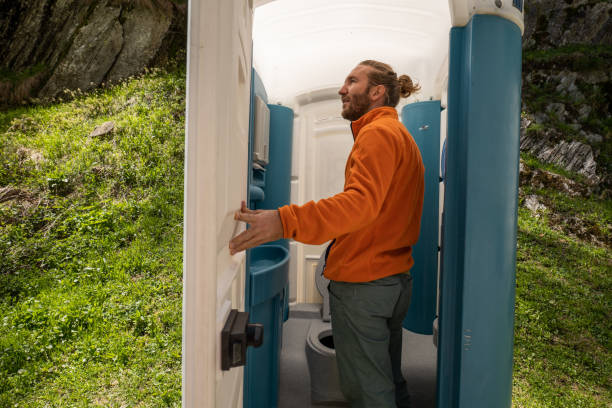 Best Porta potty delivery and setup  in Torrington, WY